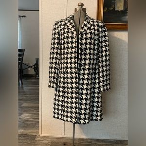 Worthington Black and White Houndstooth Coat